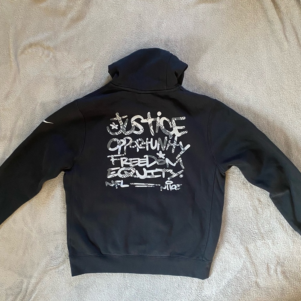 Nike New England Patriots sweatshirt - Picture 5 of 5
